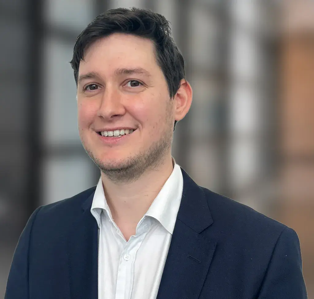 Niels Holmstock Headshot